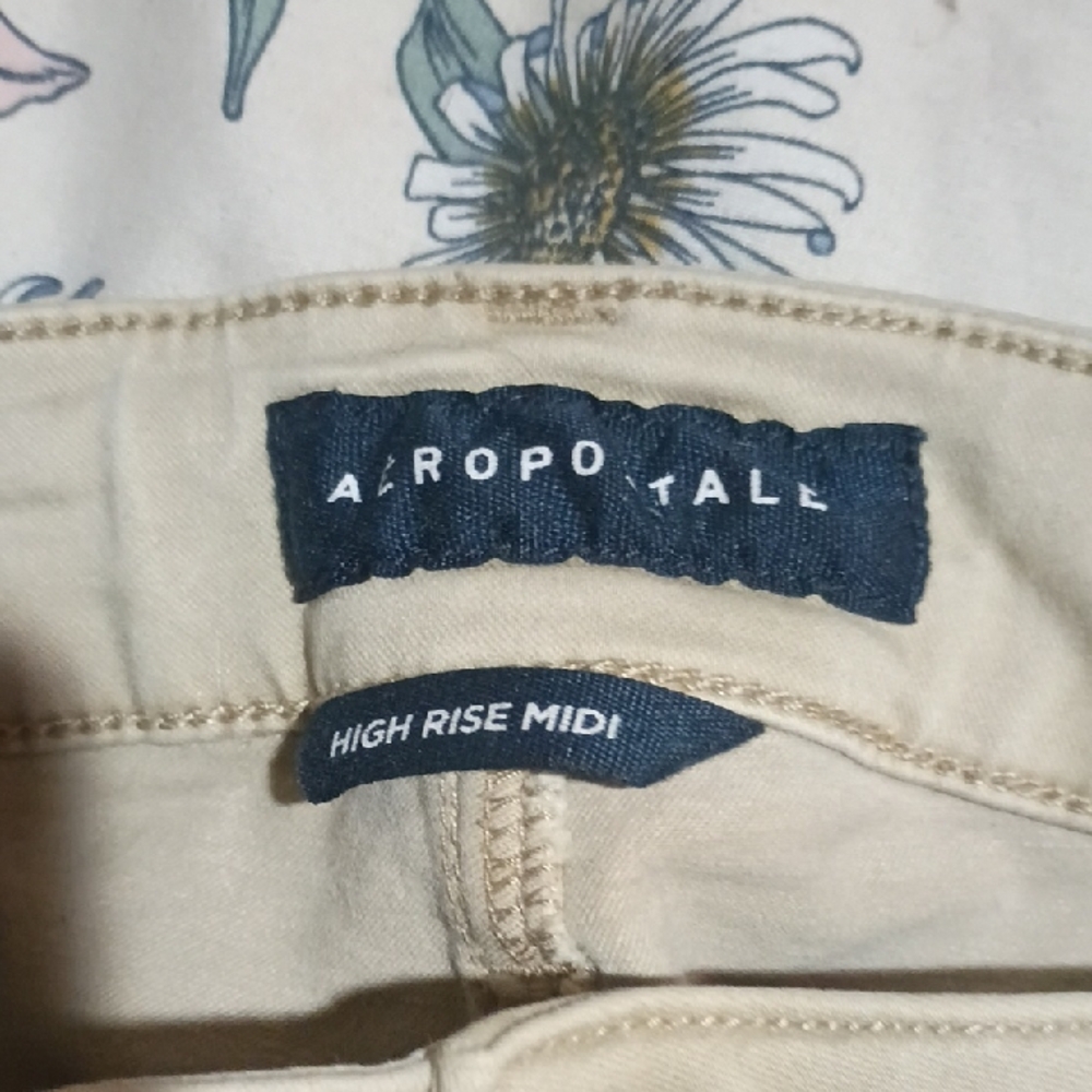 Aeropostale High Waist Women Shorts - Tan